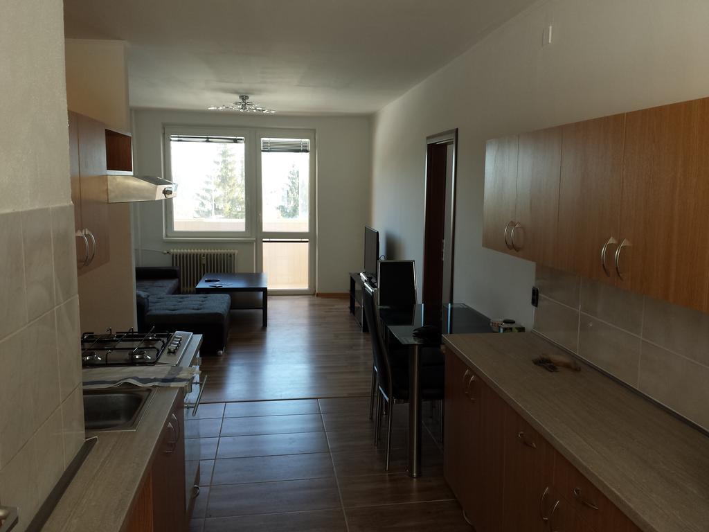 Apartmanovy Byt Pri Zubacke Strba Exterior photo
