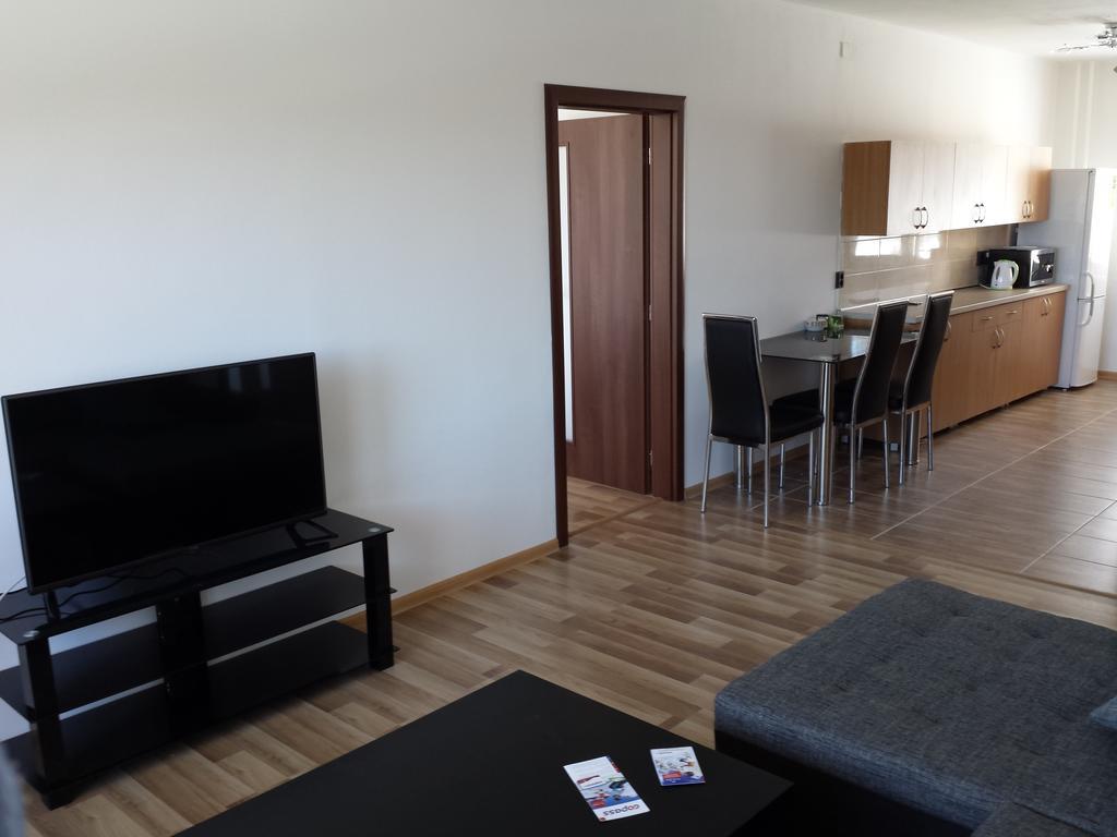 Apartmanovy Byt Pri Zubacke Strba Exterior photo